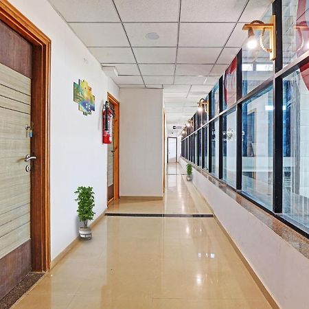 Hotel Solitaire, Best Luxurious Hotel Ac Rooms In Surat Luaran gambar
